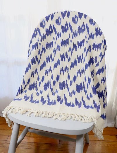 Throw Blanket in Blue Ikat - Passion Lilie