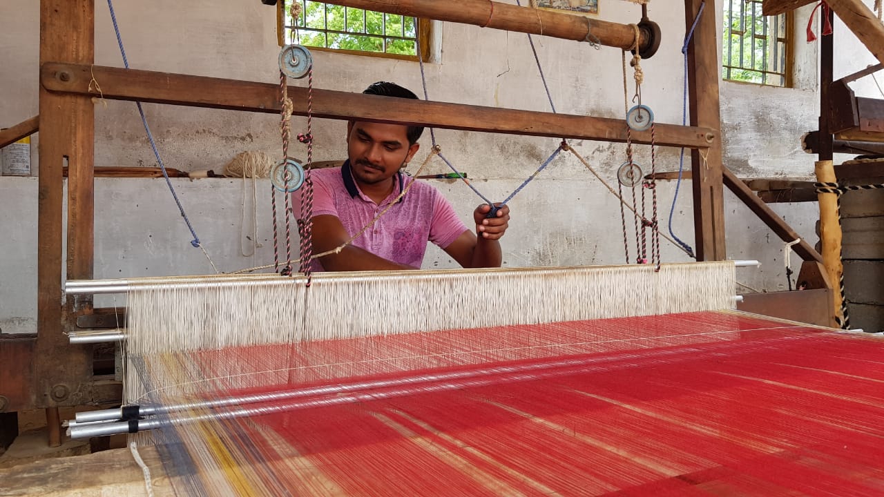 Kutch Weaving - Passion Lilie