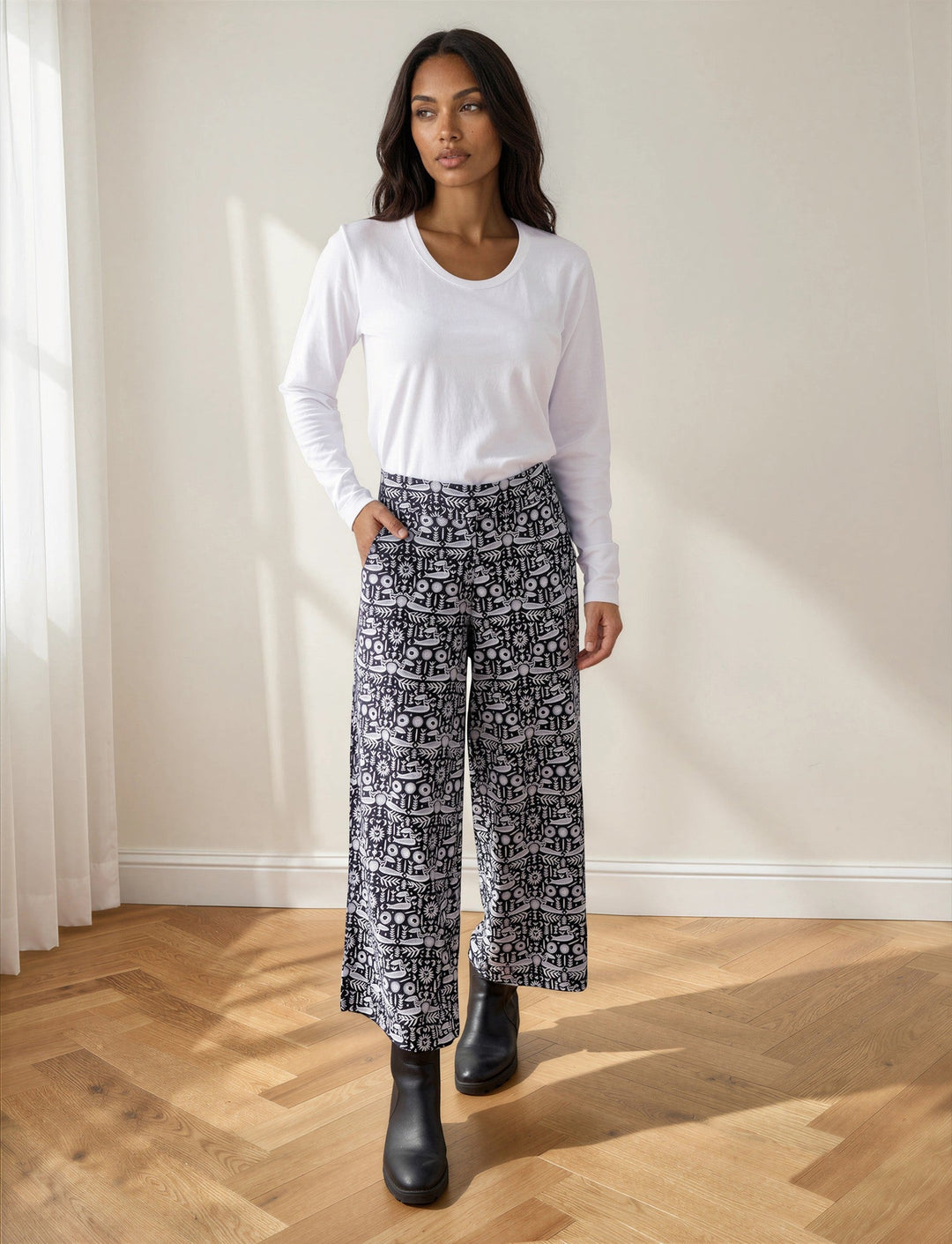 Folklore Organic Wide Leg Crop Pants - Passion Lilie