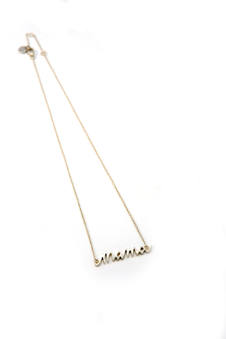 Mama Script Necklace - Passion Lilie