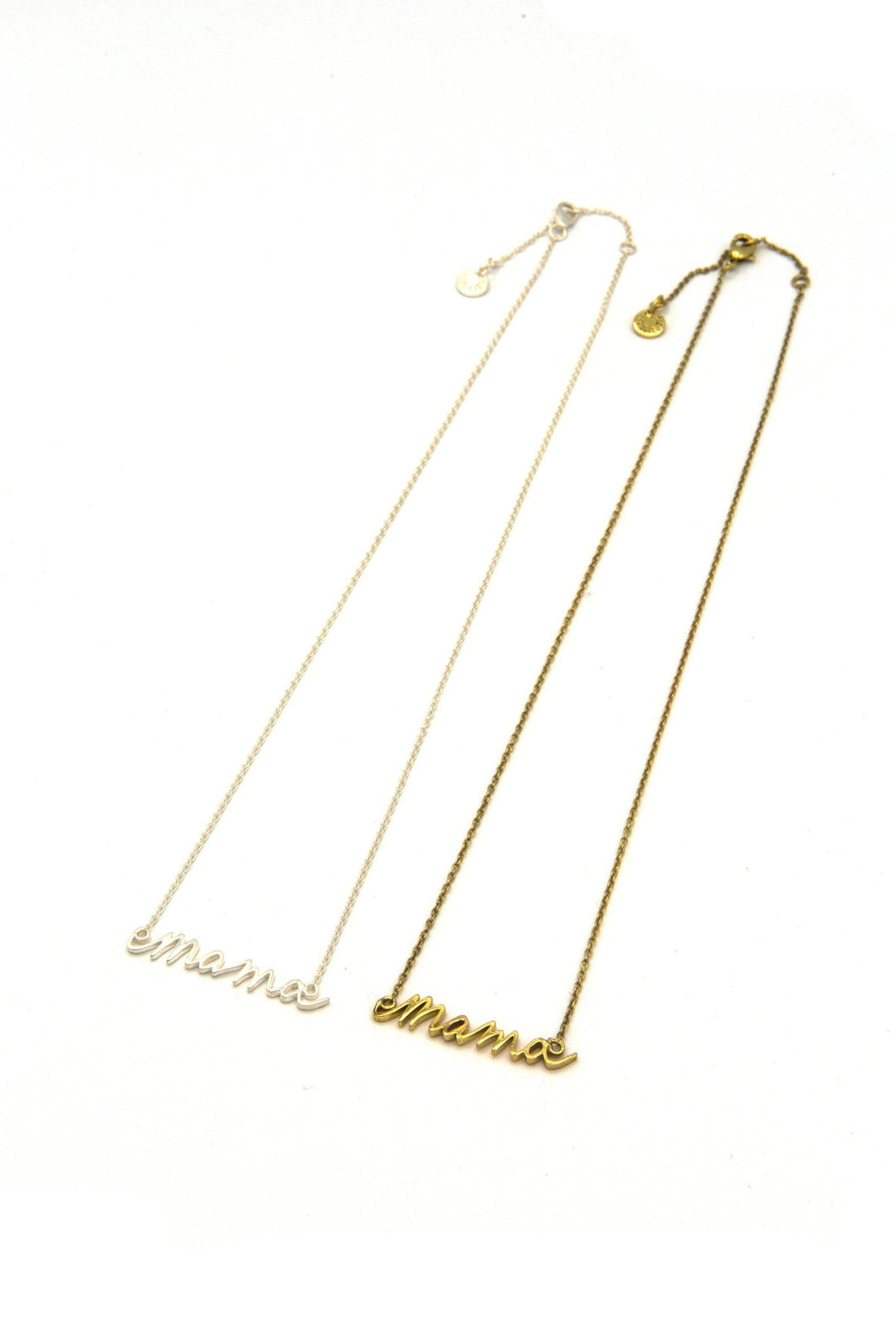 Mama Script Necklace - Passion Lilie