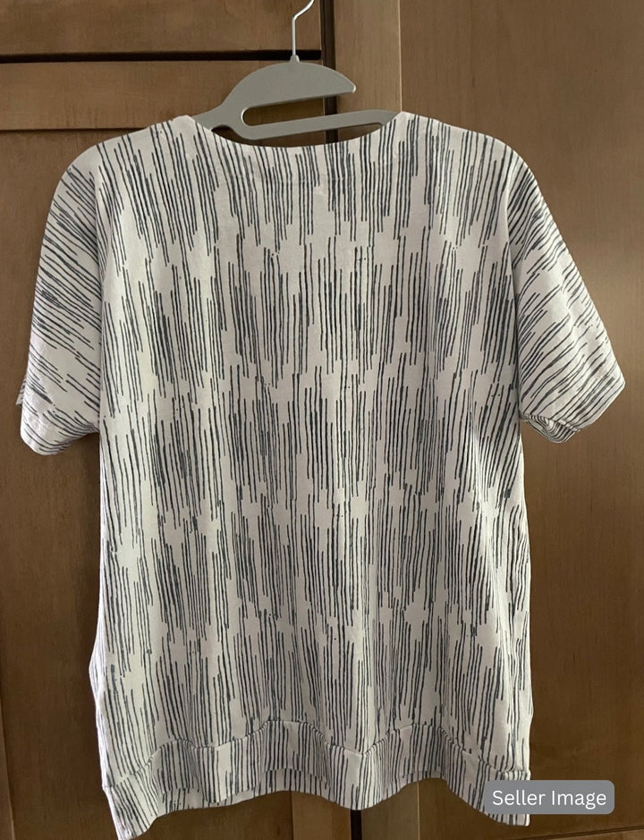 Moana Organic Top : Pre - Loved - Passion Lilie