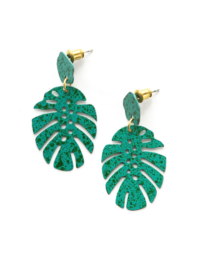 Monstera Studs - Passion Lilie