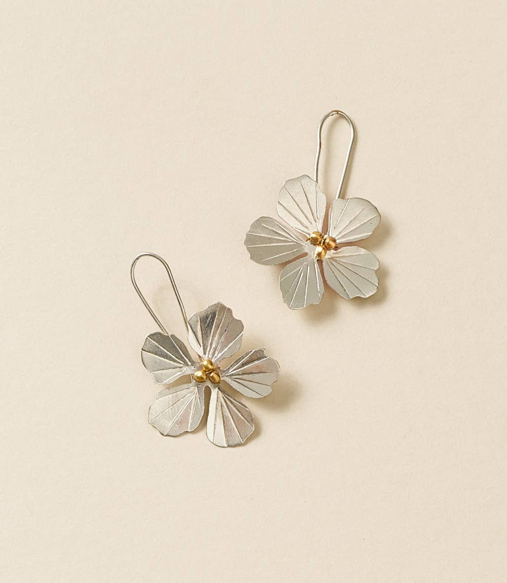 Sayuri Flower Silver Drop Earrings - Passion Lilie