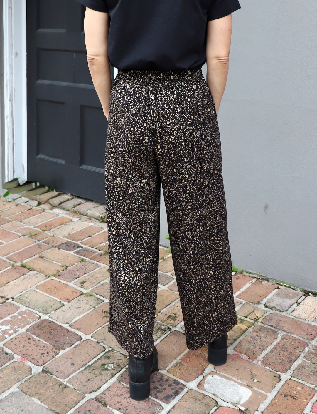 Starlight Organic Wide Leg Crop Pants - Passion Lilie - Fair Trade - Sustainable Fashion