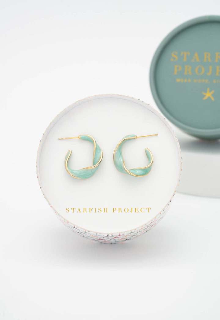 With a Twist Hoops in Mint - Passion Lilie
