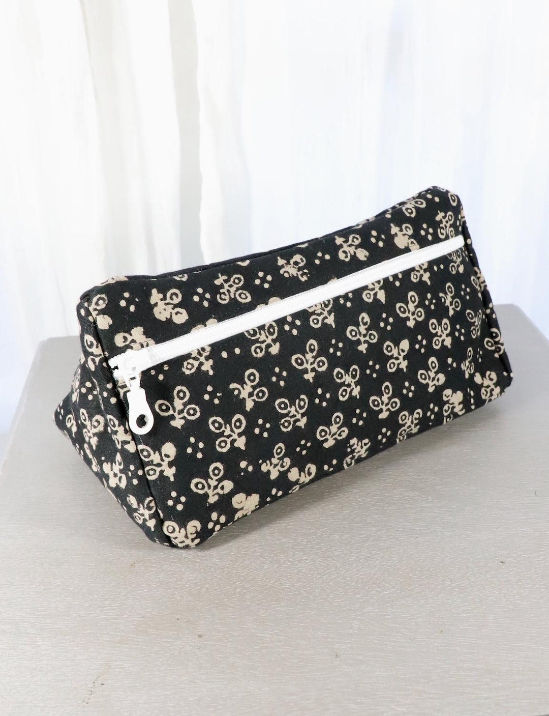 Black Toiletry Bag- Dots or Floral - Passion Lilie