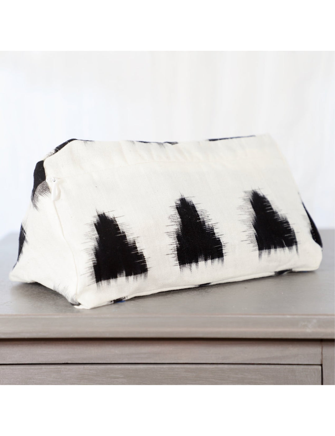 Dylan Carry All Toiletry Bag - Passion Lilie