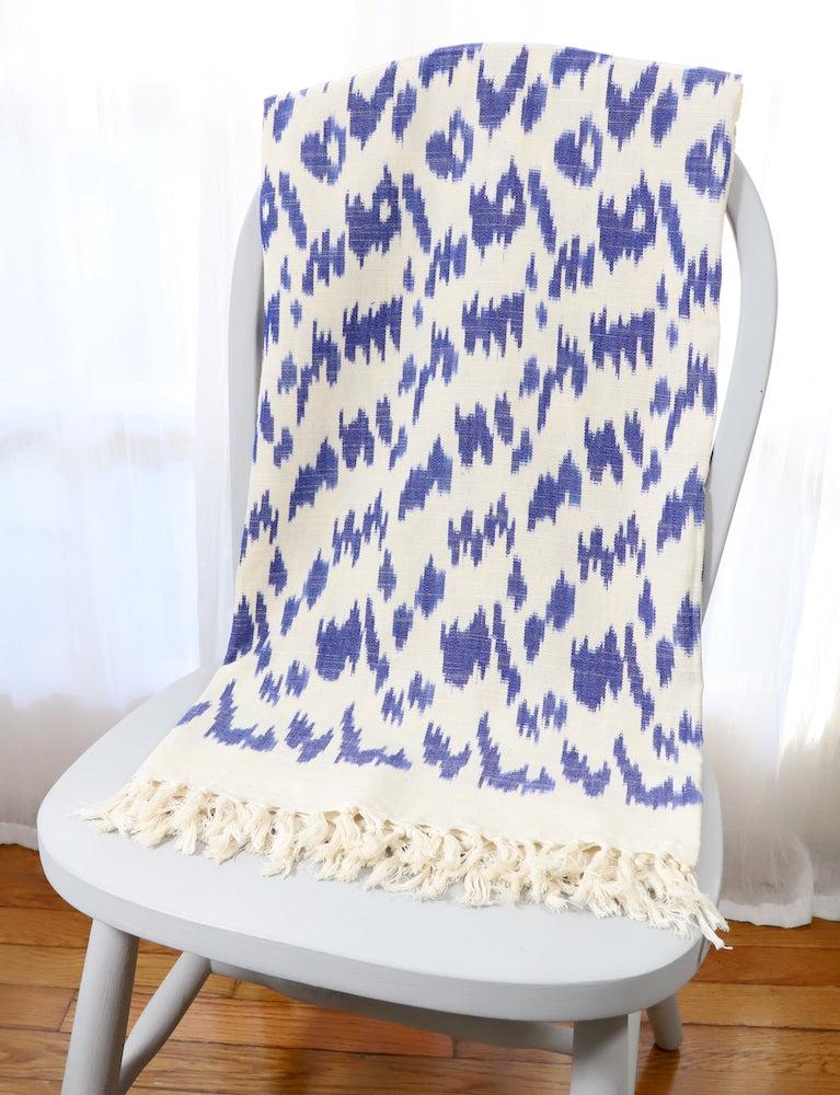 Throw Blanket in Blue Ikat - Passion Lilie
